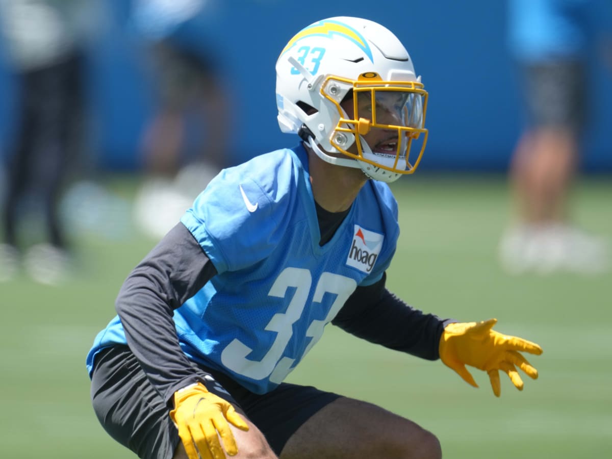 Brandon Staley gives more details on the Chargers' cornerback plans