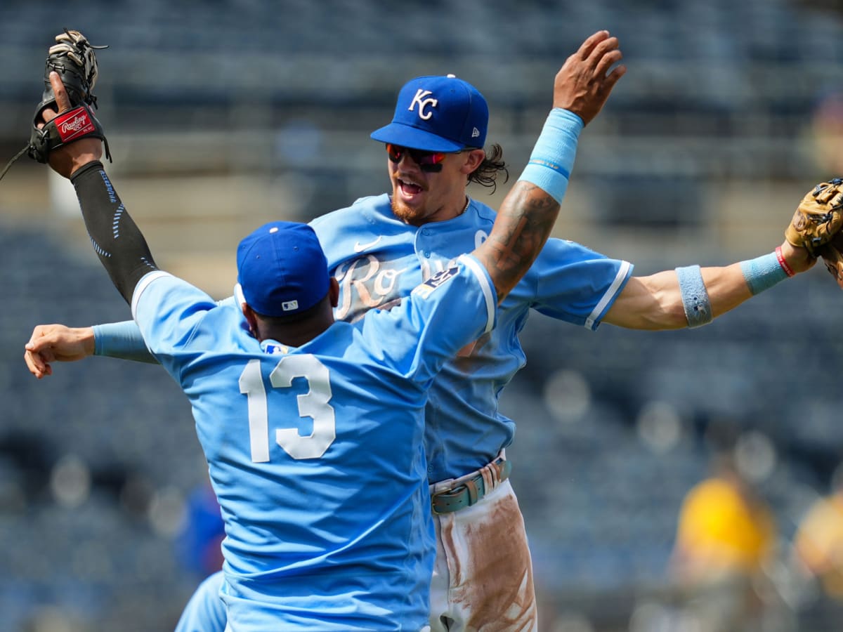 Royals' Bobby Witt Jr. makes history vs. Phillies as streaking