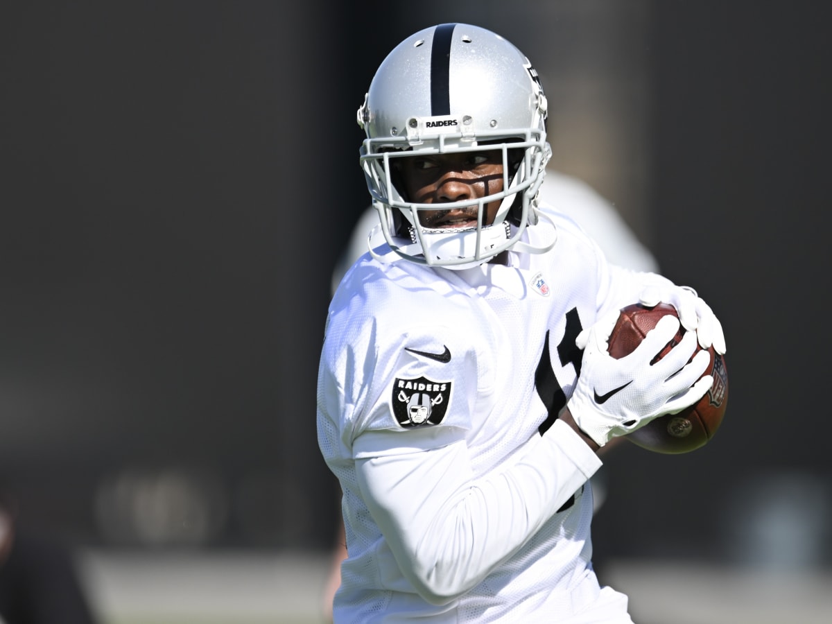 Raiders training camp 2023: Running back battle is wide open