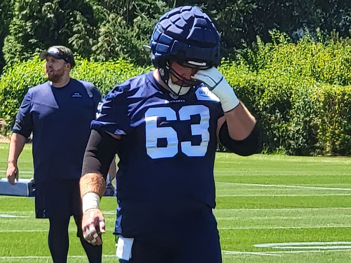 Has Early Front-Runner Emerged For Seattle Seahawks Center Job? - Sports  Illustrated Seattle Seahawks News, Analysis and More