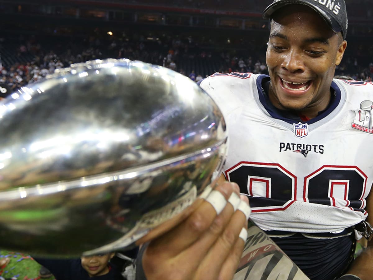 New England Patriots defensive lineman Trey Flowers #98 in action against  the Philadelphia Eagles at Super Bowl 52 on Sunday, February 4, 2018 in  Minneapolis. Philadelphia won the game 41-33.(AP Photo/Gregory Payan