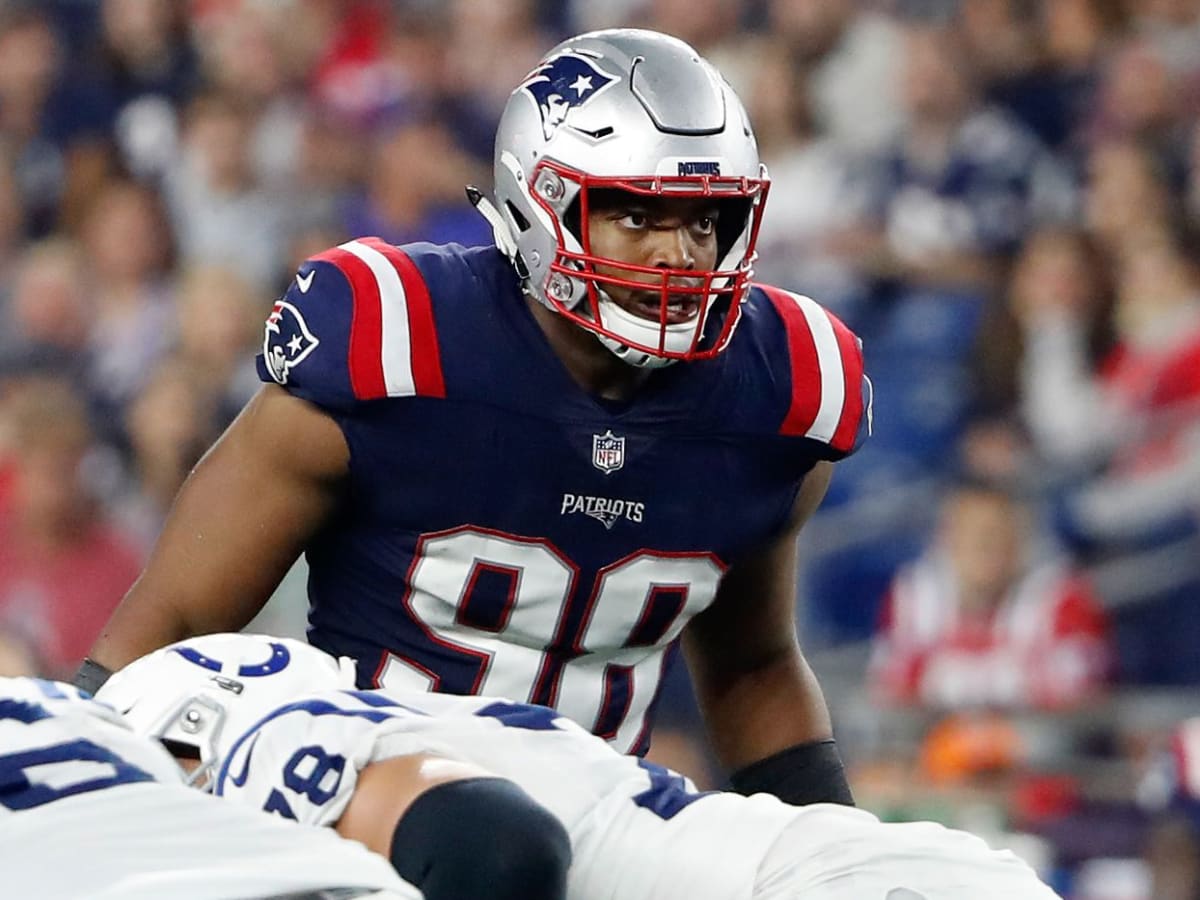 Patriots Bring Back Two-Time Super Bowl Champion DE Trey Flowers