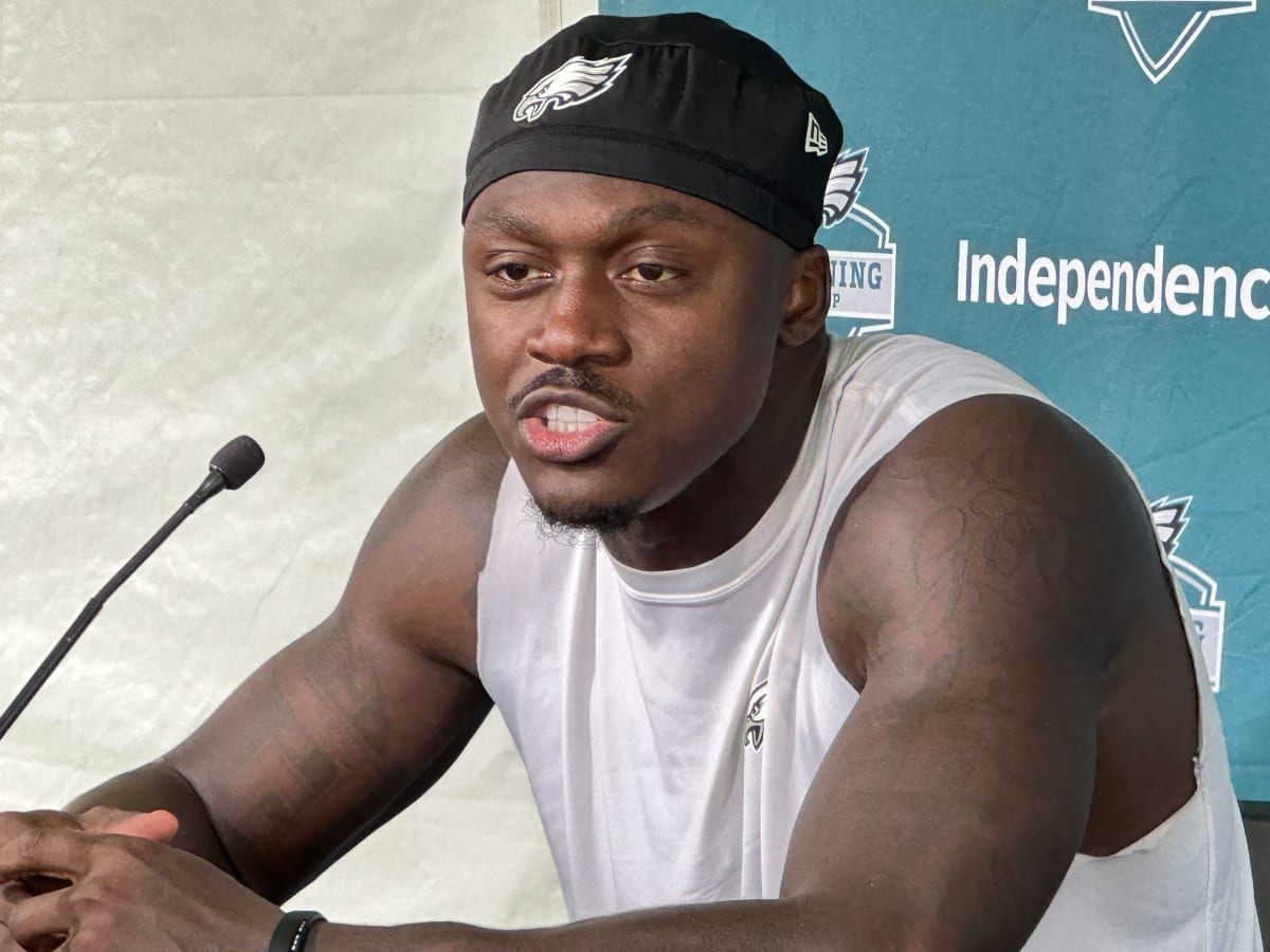 Eagles training camp: A.J. Brown feels the love immediately – The Morning  Call