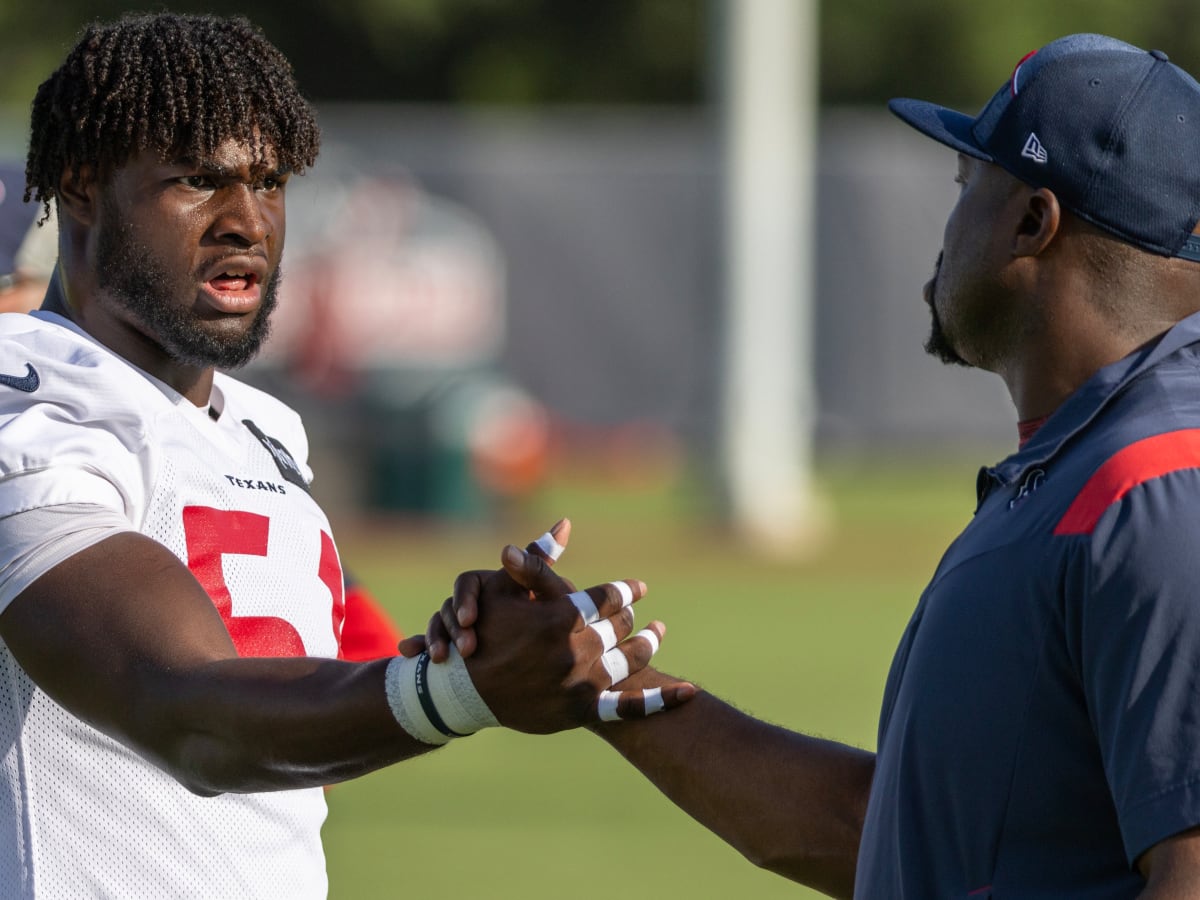 Houston Texans running back Darius Anderson walks onto the field for an NFL  football training camp practice Friday, Aug. 5, 2022, in Houston. (AP  Photo/David J. Phillip Stock Photo - Alamy