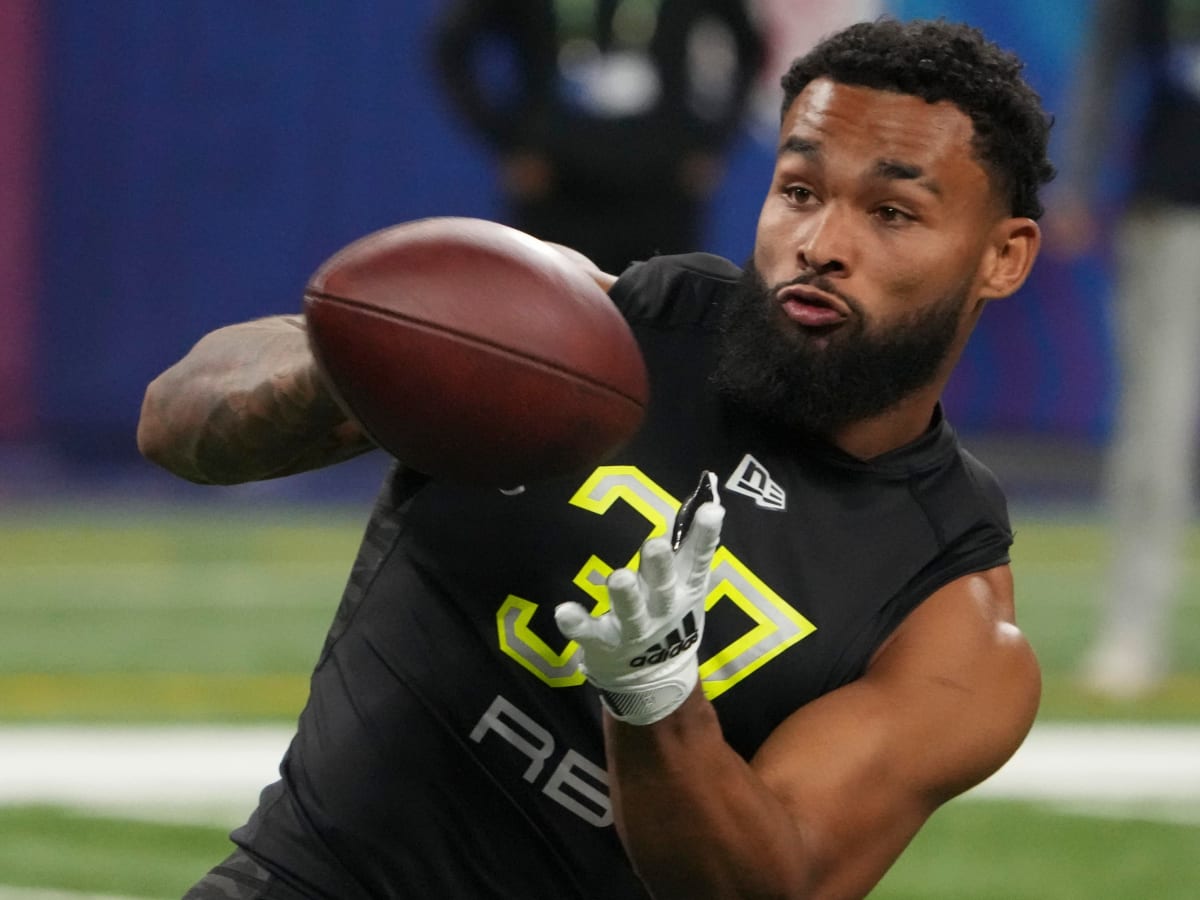 Waiting ends for Kyren Williams in fifth round as Rams select the Irish RB  - InsideNDSports