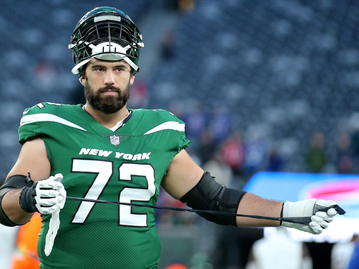 Meet the NFL's Canadian renaissance man, Dr. Laurent Duvernay-Tardif