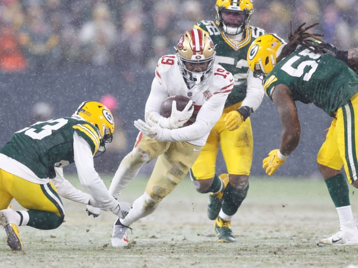 Packers: Alexander rebounds from rough half with a critical interception