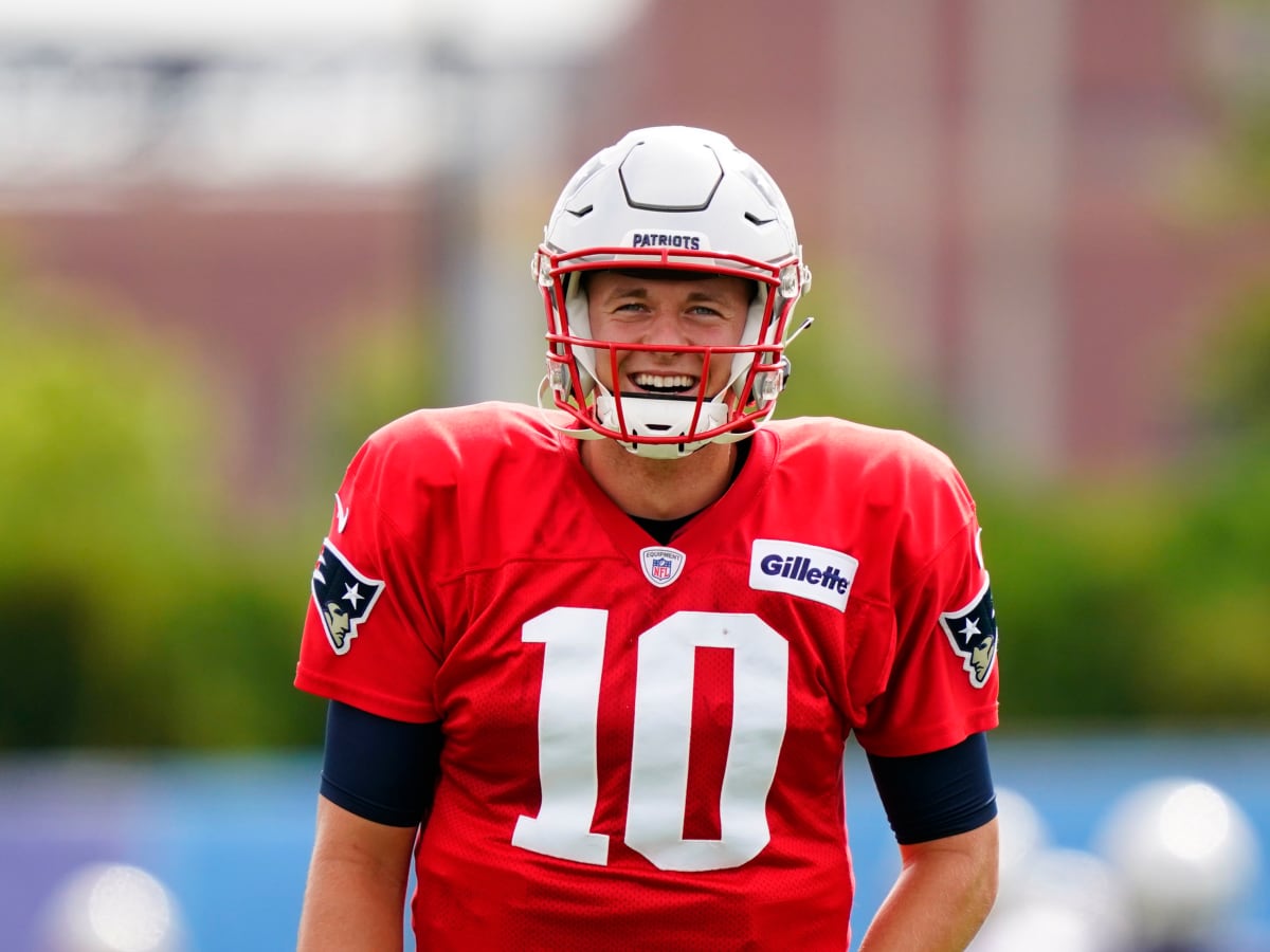 Patriots training camp: Stidham's limited during a lighter workday