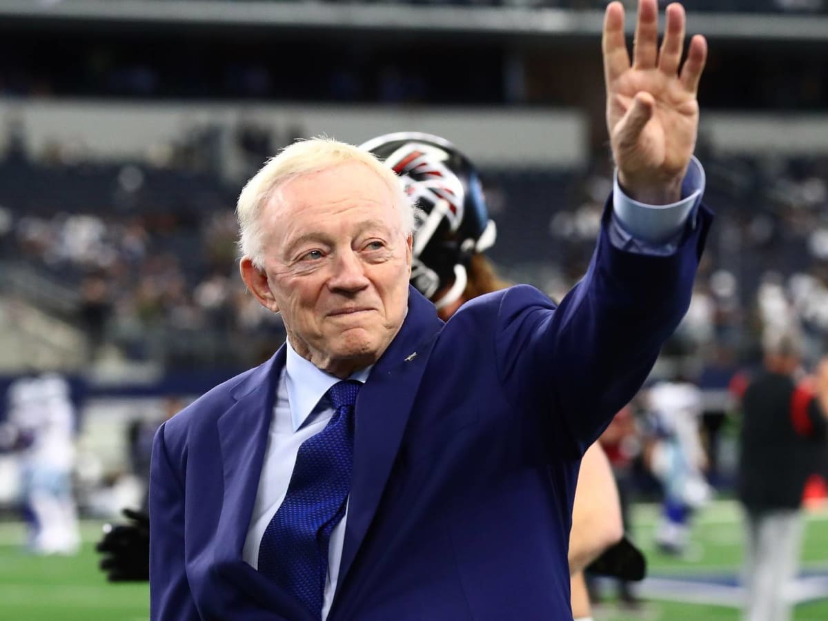 Dallas Cowboys - 10 Fun Facts (NFL, 1960, Arlington, Texas, Super Bowl,  Cheerleaders, Jerry Jones, Jason Garrett, 2.1 Billion) ~ Teach Me Genealogy