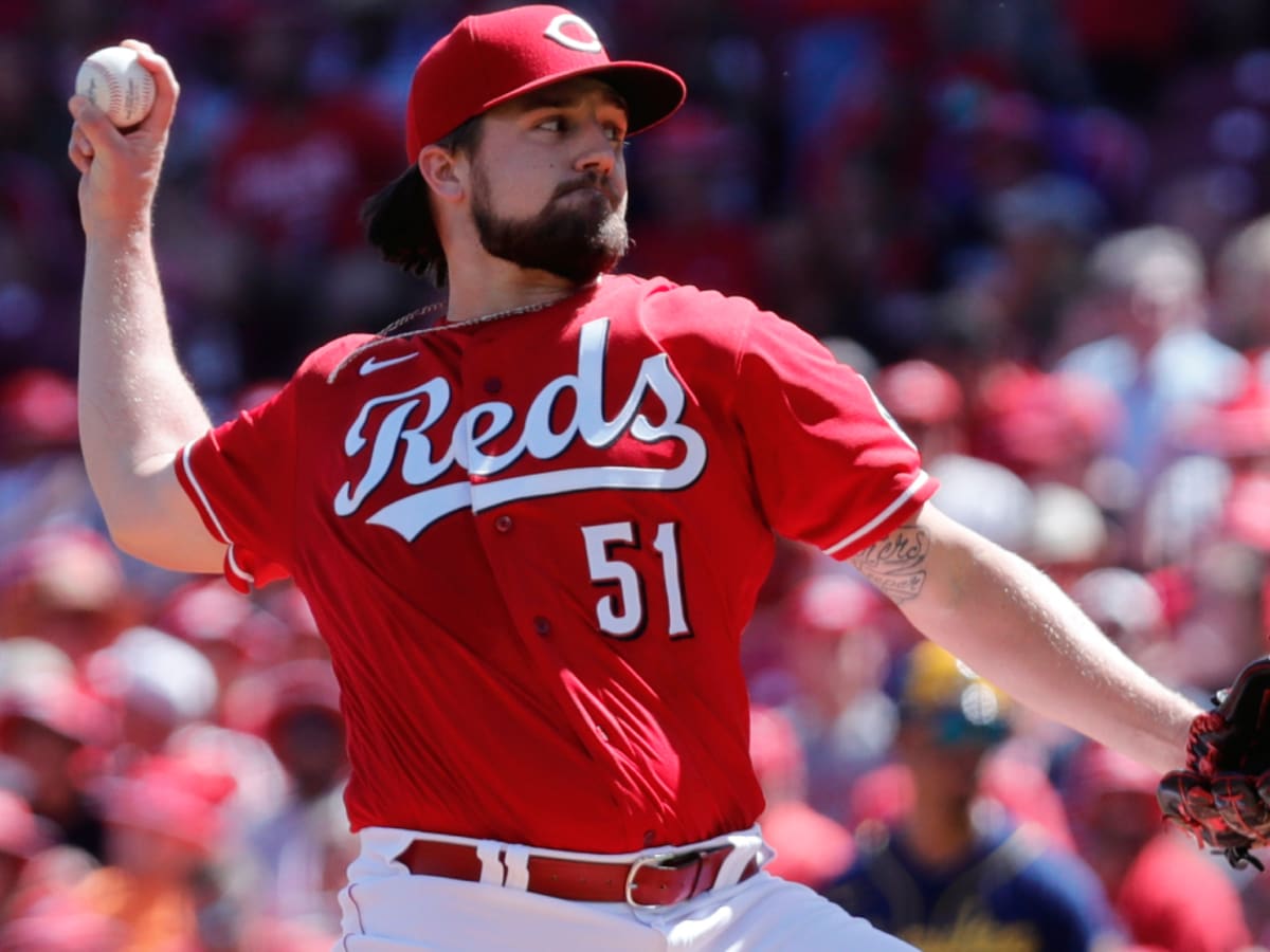 Reds Pitcher Ashcraft Told to Remove Wedding Band During Foreign