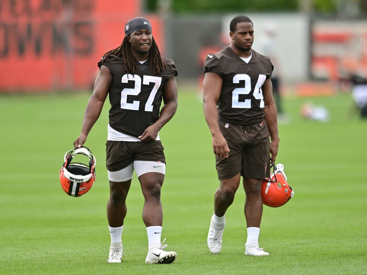 Indianapolis Colts bringing former Cleveland Browns running back Kareem Hunt  in for a workout