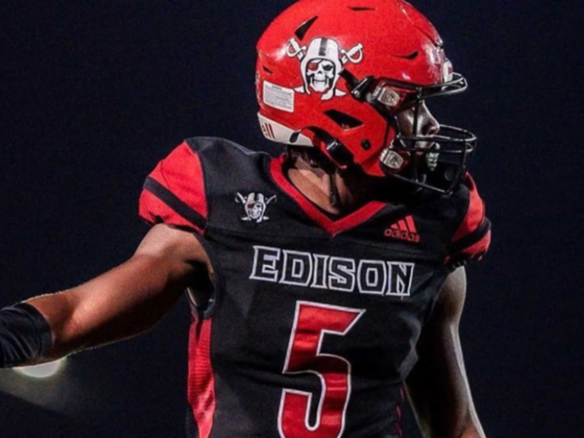 Class of 2023 Wide Receiver Jahlil McClain Commits to Louisville Football -  Sports Illustrated Louisville Cardinals News, Analysis and More