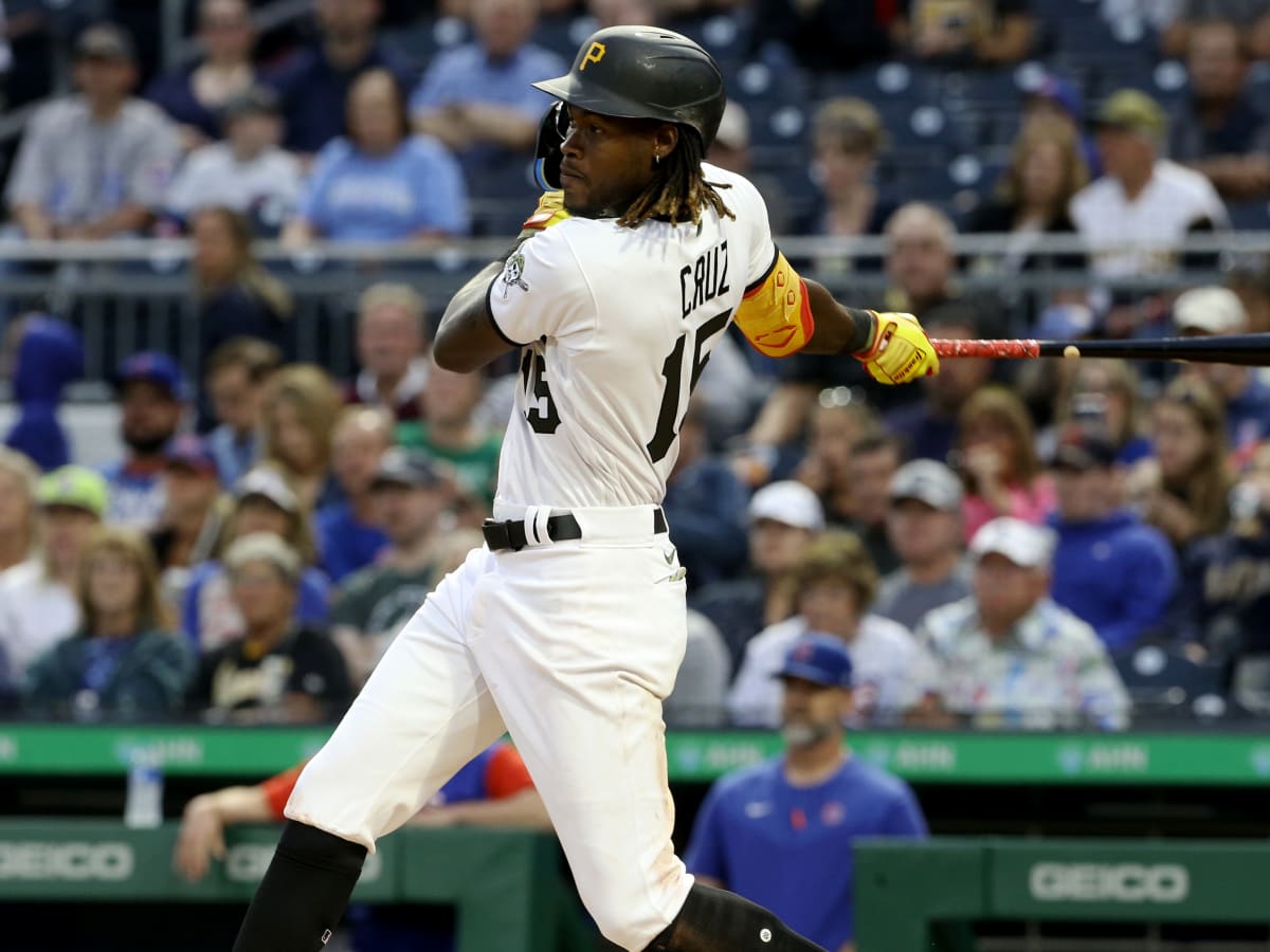 Oneil Cruz lives up to hype in first Pirates game of the season