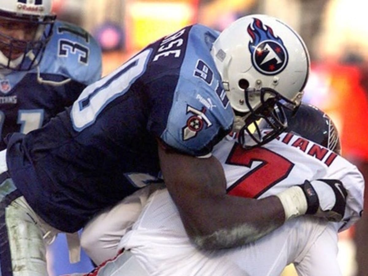 Franchise Great Jevon Kearse Honored as 12th Titan