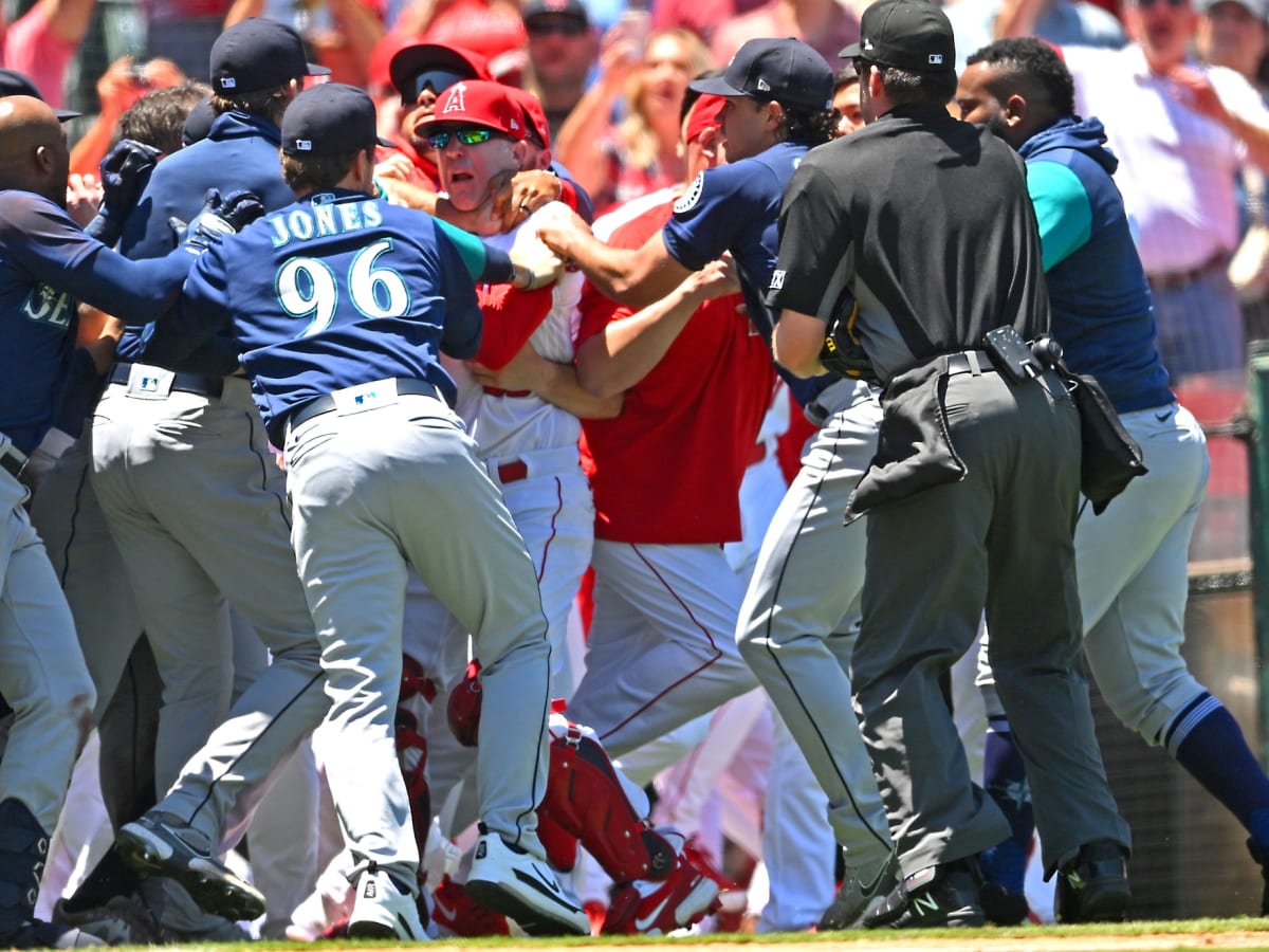 After epic bench clearing brawl, 12 Mariners, LA Angels players