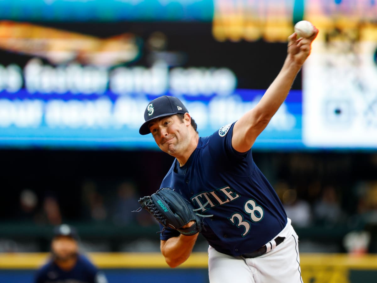 Mariners pitcher George Kirby named AL Rookie of the Month