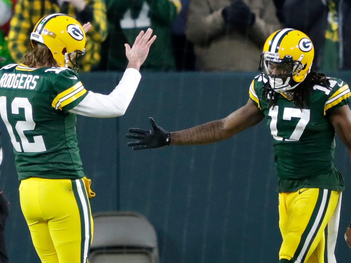 Battle-tested Krys Barnes earning the Packers' trust