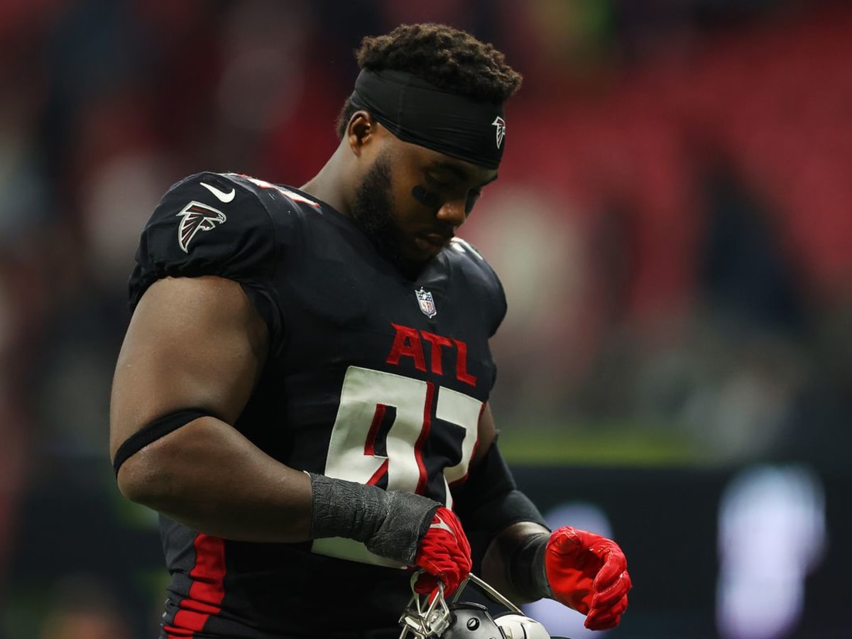 Grady Jarrett Praises Atlanta Falcons LB Foye Oluokun: NFL, 'Take Notice!'  - Sports Illustrated Atlanta Falcons News, Analysis and More