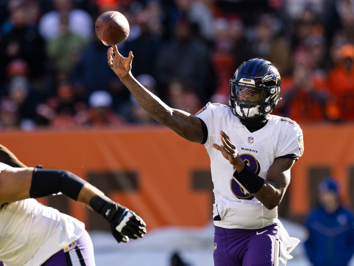 Baltimore Ravens QB Lamar Jackson's Critics Ignore His Impressive Stats -  Sports Illustrated Baltimore Ravens News, Analysis and More