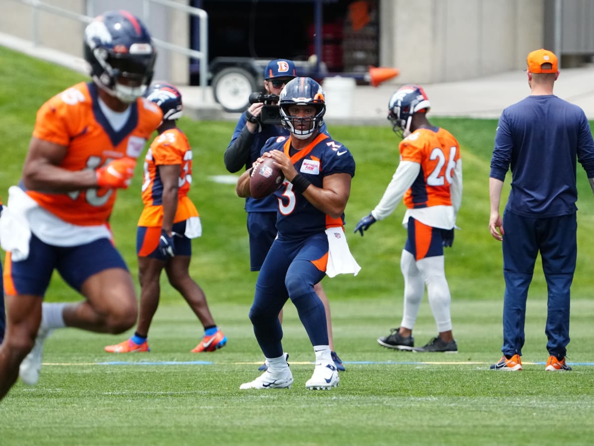 Denver Broncos: Three Serious Questions to Answer - Sports Illustrated Mile  High Huddle: Denver Broncos News, Analysis and More