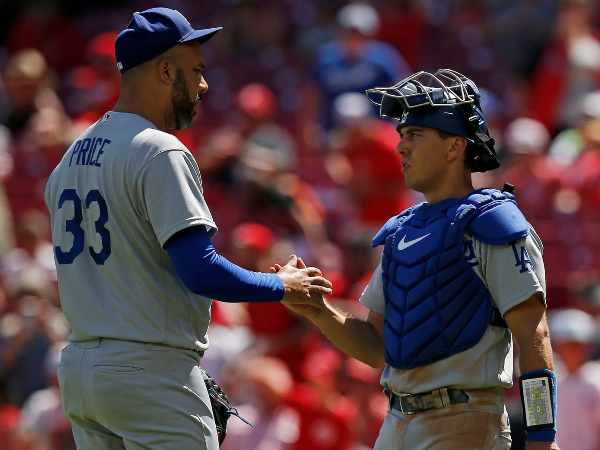 Clayton Kershaw irked by Reds after Austin Barnes injury