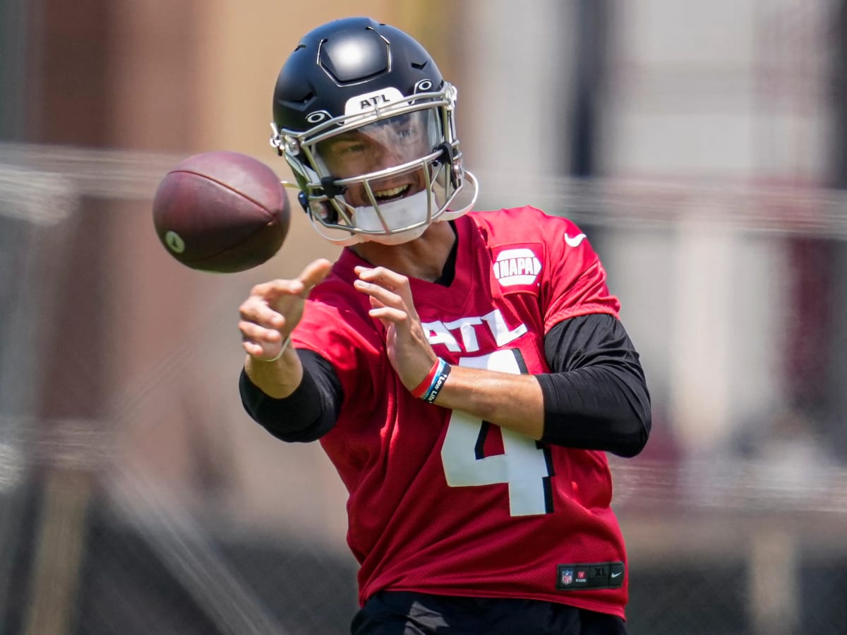 Atlanta Falcons Training Camp: Recapping Desmond Ridder's First Day in Pads  - Sports Illustrated Atlanta Falcons News, Analysis and More