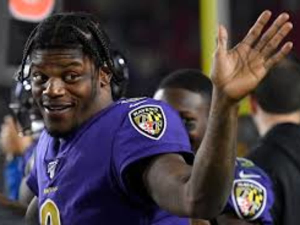 2021 Football Legends Lamar Jackson Baltimore Ravens - RECALLED due to  manufacturing error