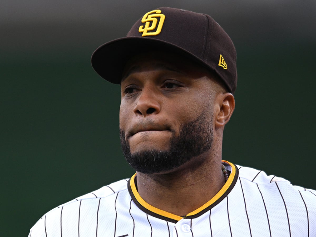 Braves acquire Robinson Cano from Padres for a buck