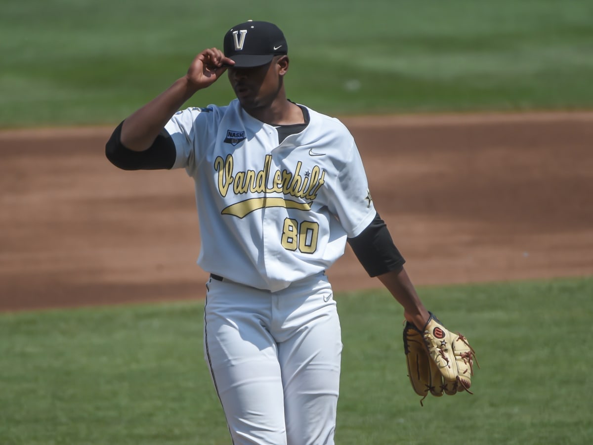 Philadelphia Phillies: 3 pitchers to target in the 2022 MLB draft