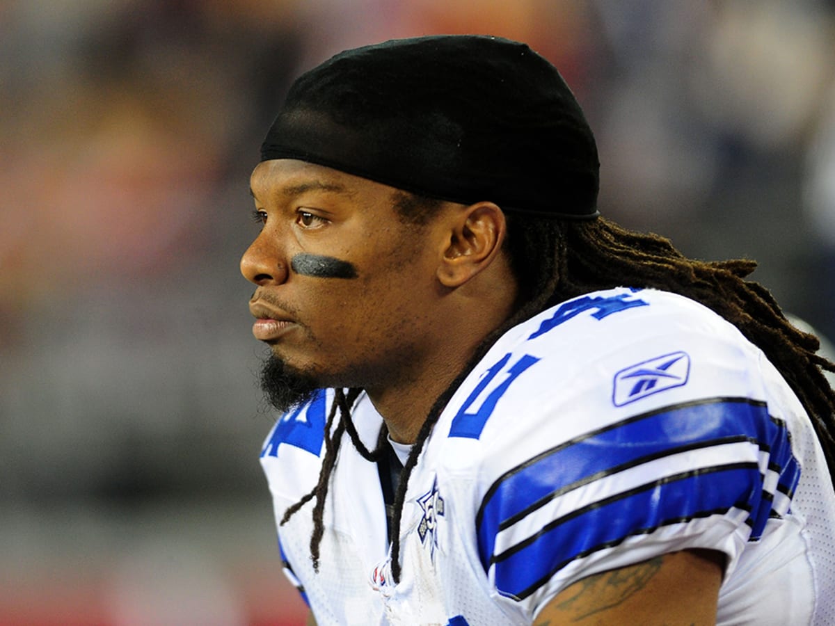 Former Dallas Cowboys star Marion Barber III died from heat stroke