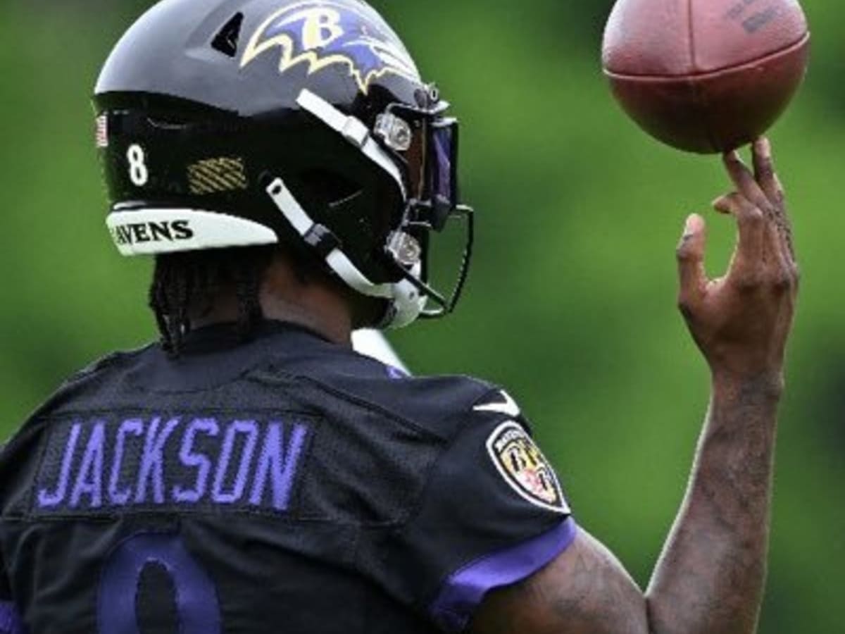 Lamar Jackson Engages on Social Media About Contract, Dolphins