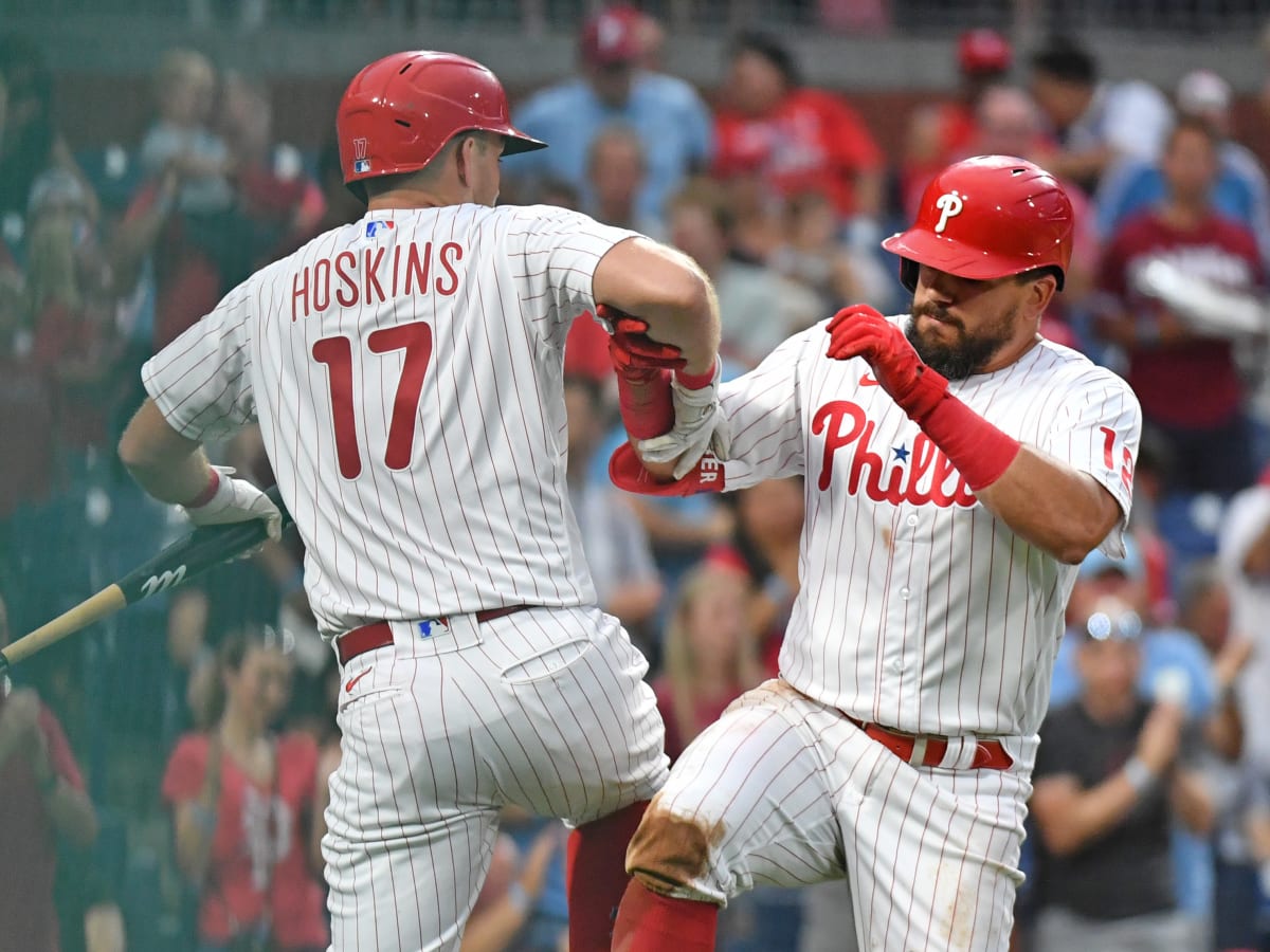 Phillies' Rhys Hoskins picking up slack for injured Bryce Harper, J.T.  Realmuto