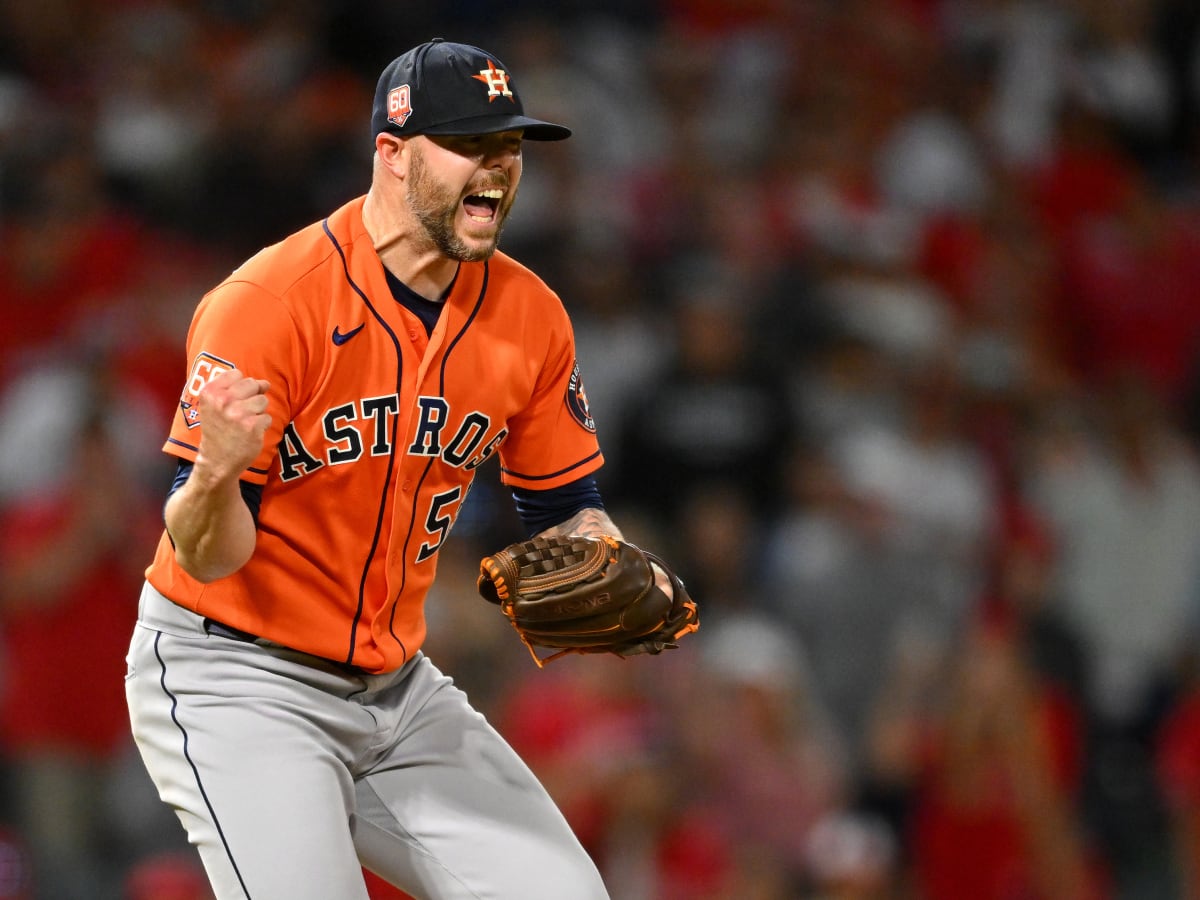 Jeremy Peña, Ryan Pressly Lift Houston Astros Over Los Angeles Angels With  Late-Game Heroics - Sports Illustrated Inside The Astros