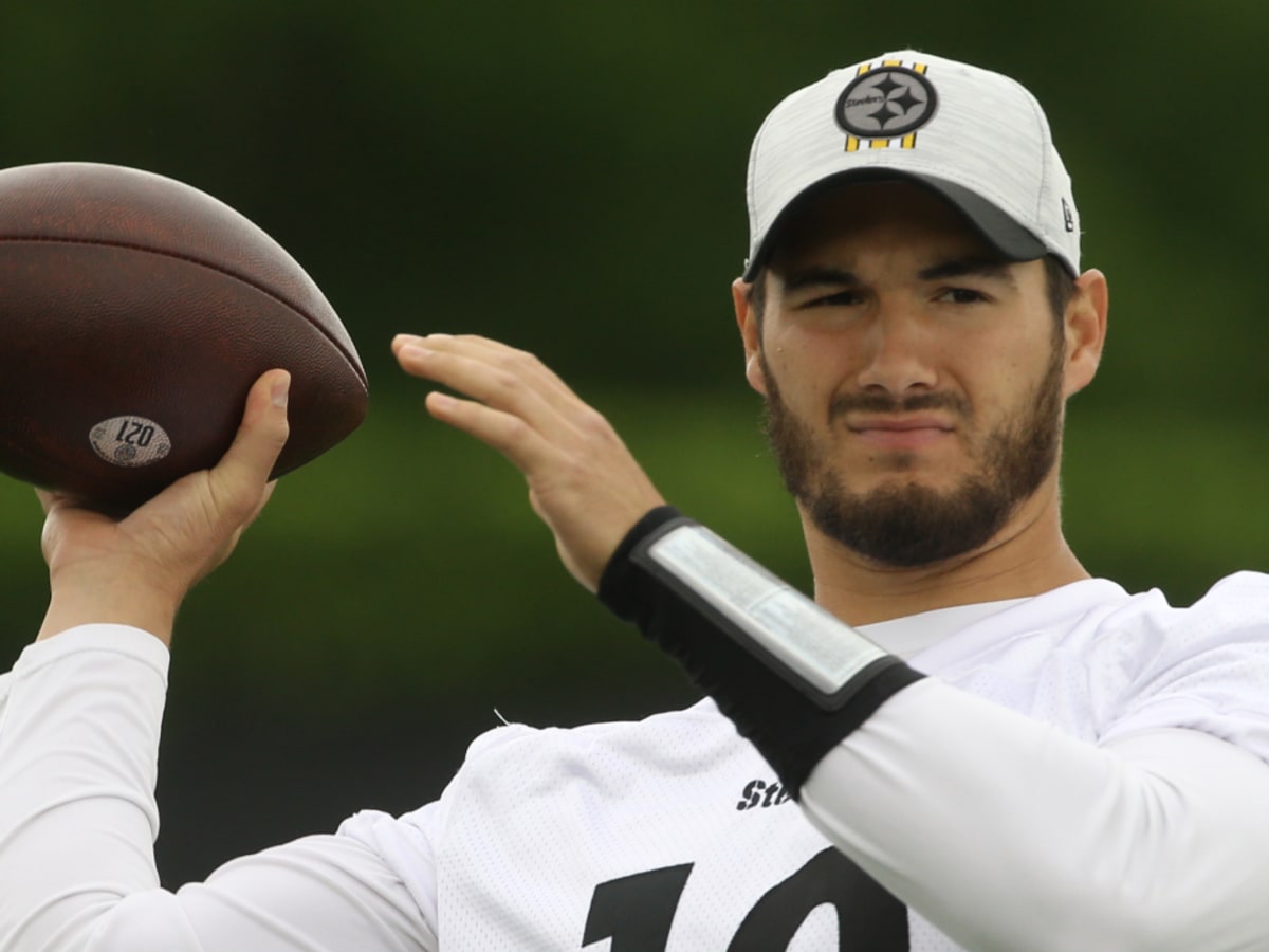 QB won: Steelers newcomer Mitch Trubisky is Week 1 starter – KGET 17