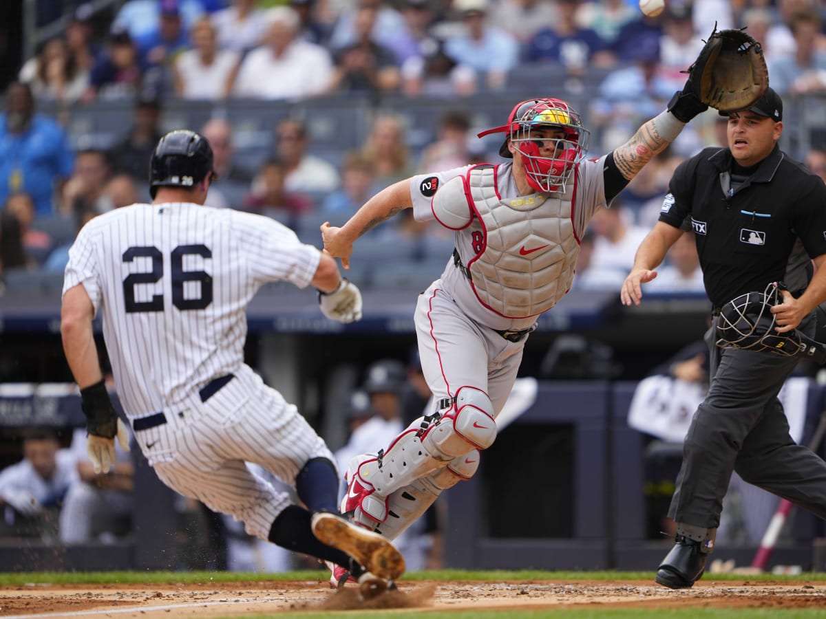 Yankees blitz Red Sox, 13-2, to finish spectacular 1st half