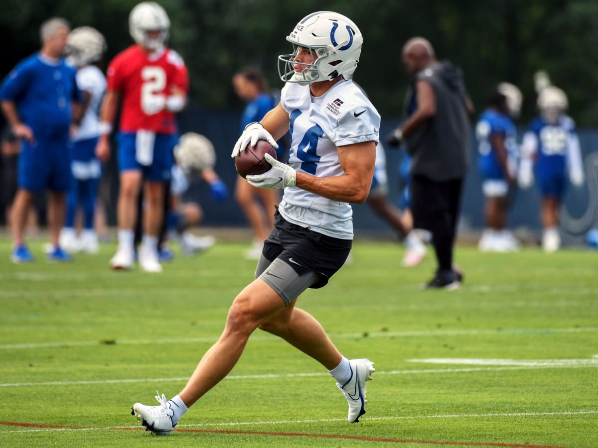 Alec Pierce Named Starter on Indianapolis Colts' First Depth Chart - All  Bearcats