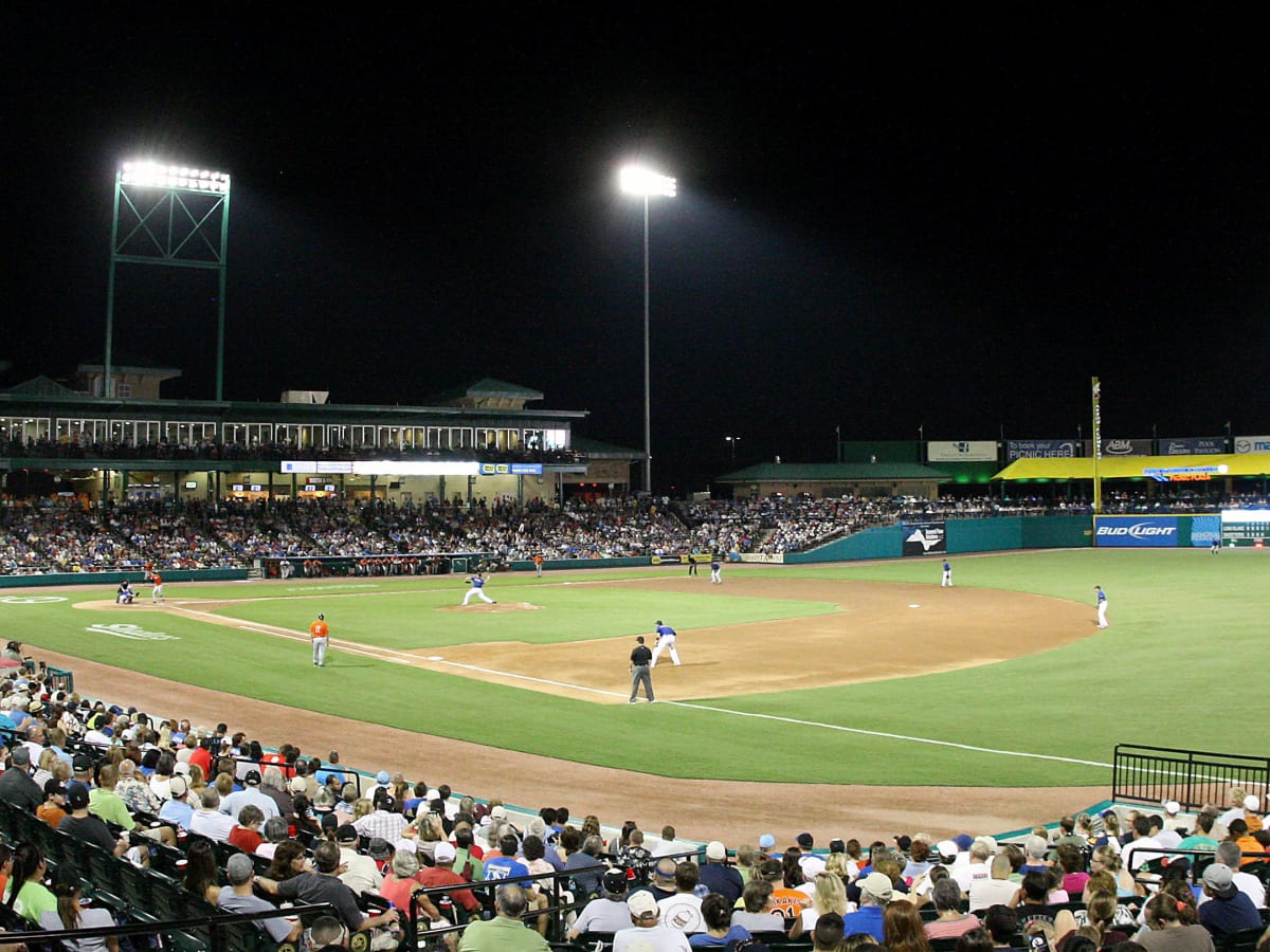 Houston Astros' Jose Altuve to play at Sugar Land's Constellation Field for  rehab assignment