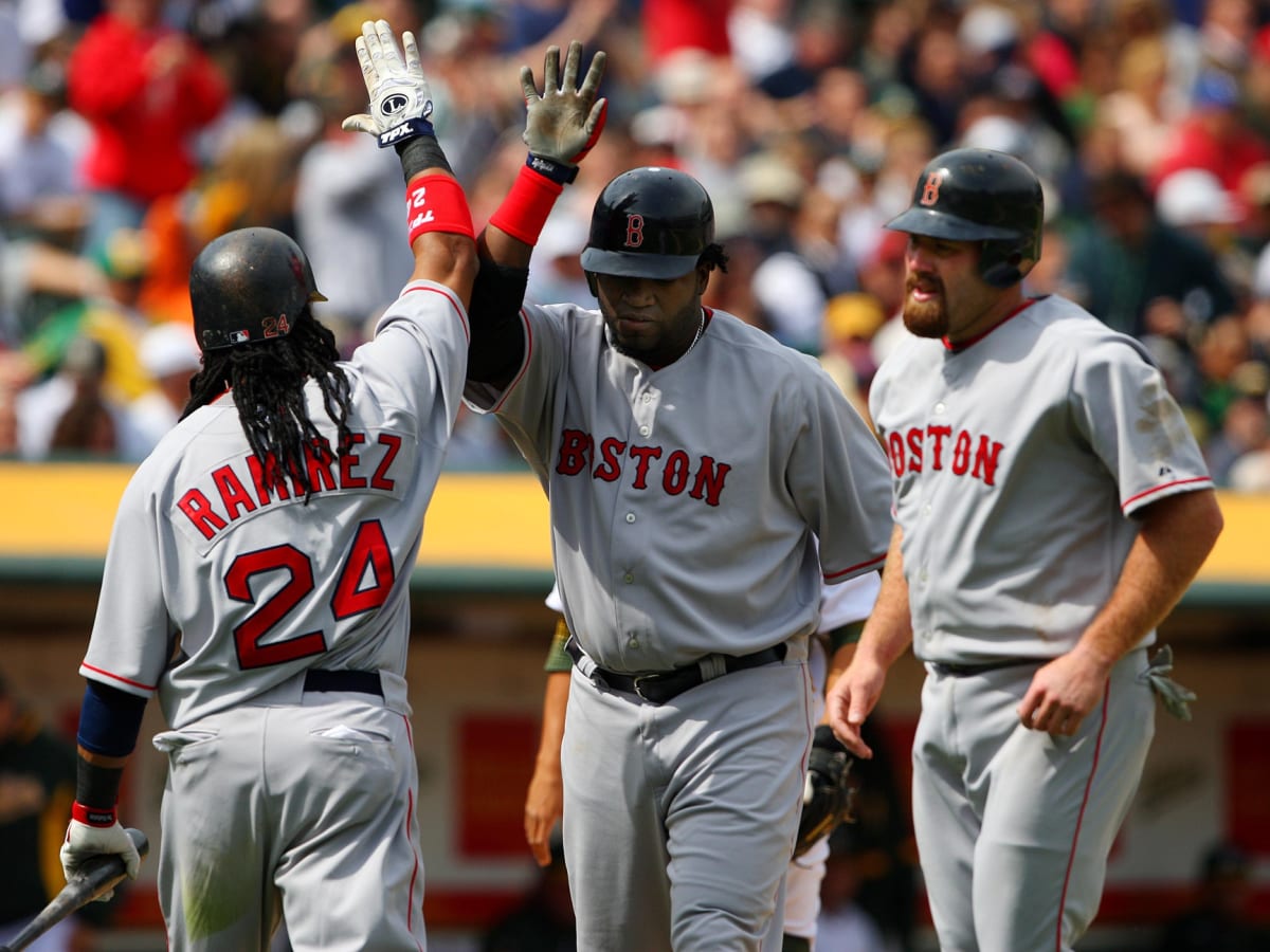 Red Sox legend David Ortiz, six others, inducted into National