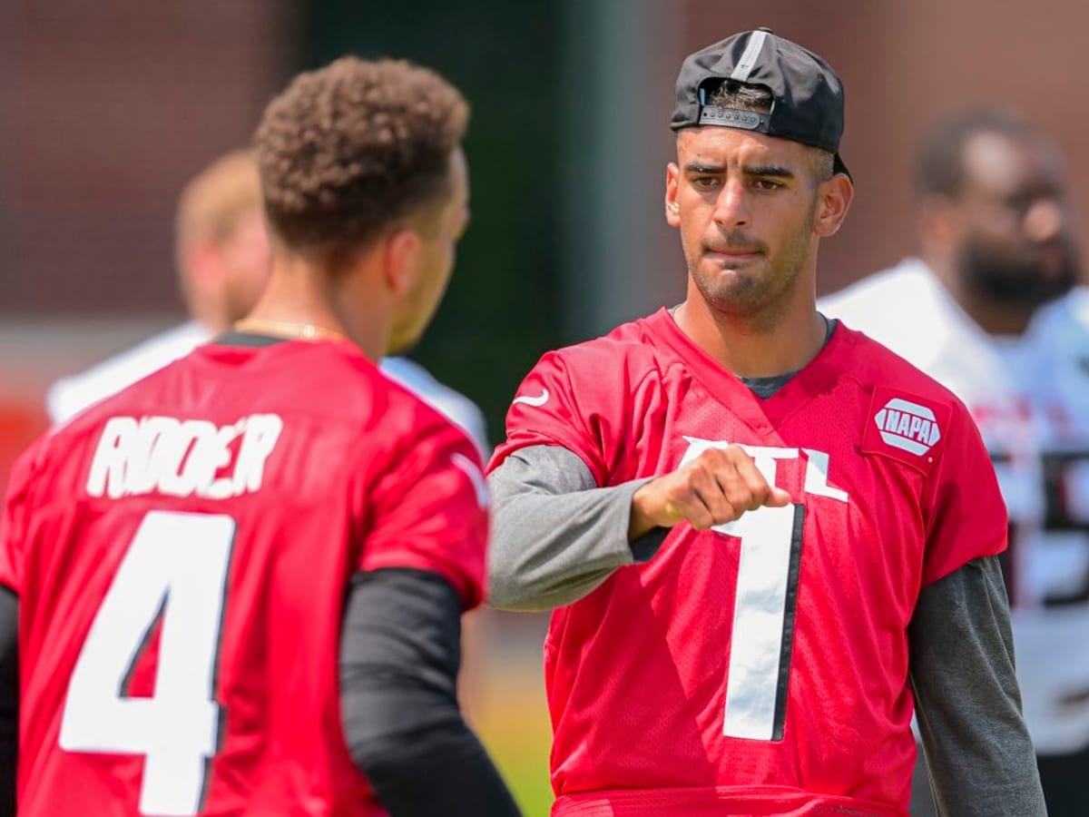 Falcons name Marcus Mariota starting quarterback after first day of  training camp 