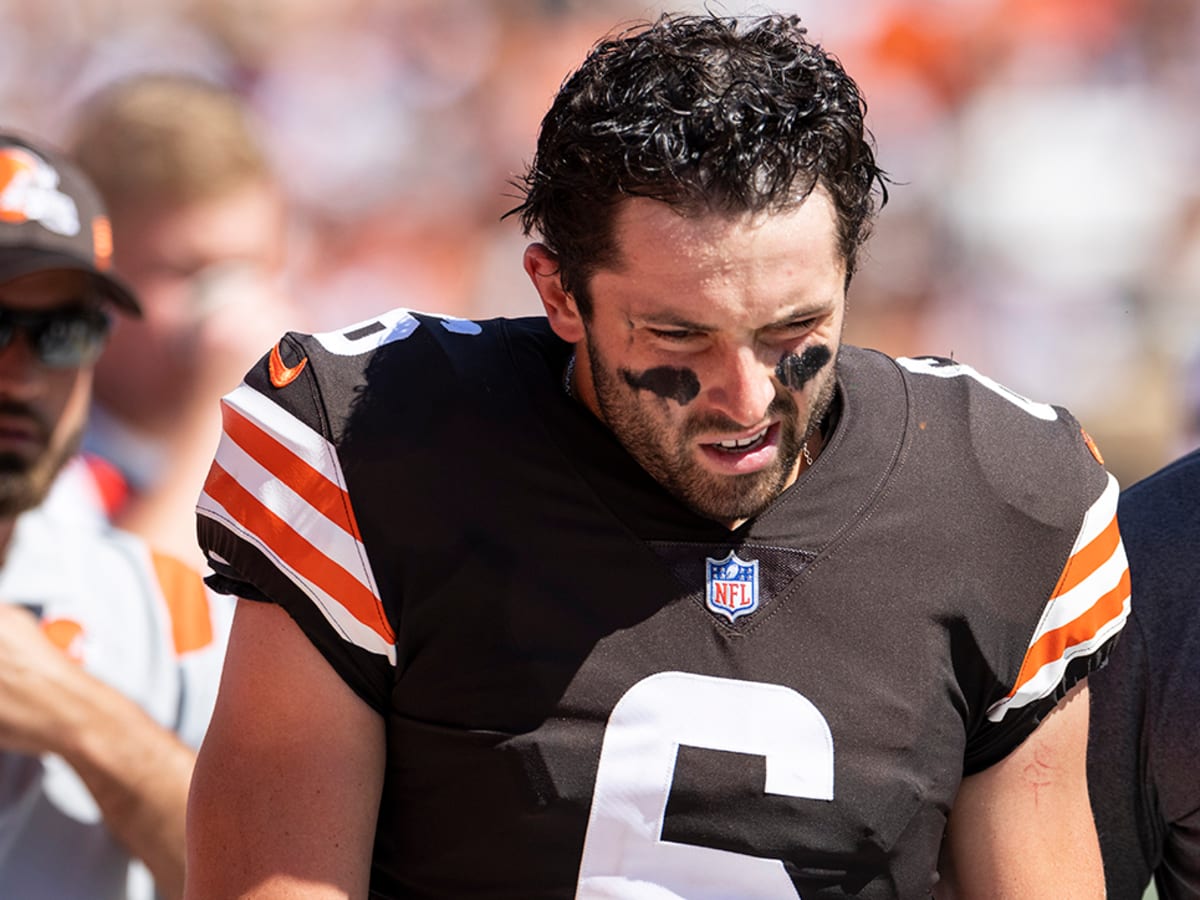 Baker Mayfield shoulders blame for INTs, aims to rebound in final