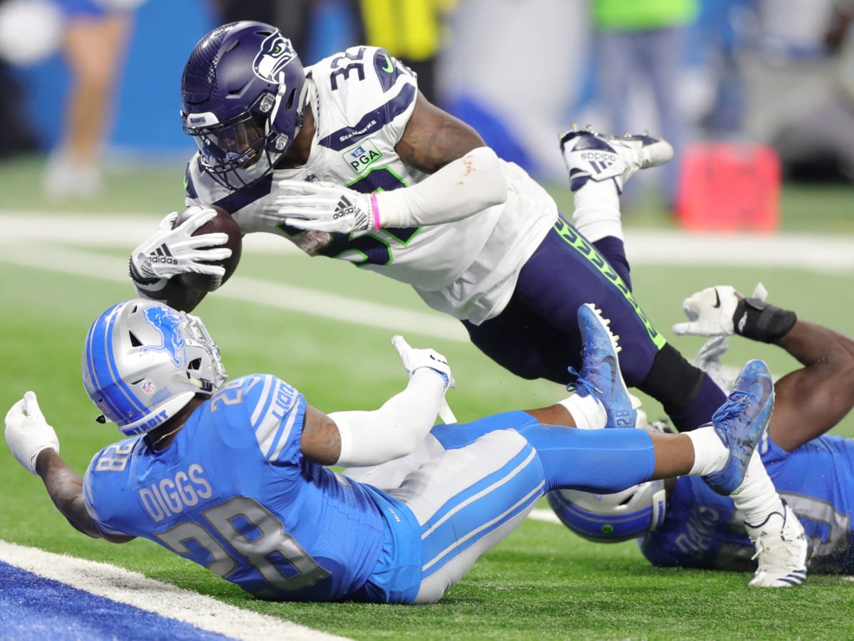 Seattle Seahawks' Chris Carson Retiring at 27 Due to Neck Injury