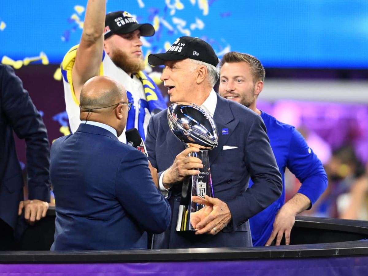 Arsenal fans fume at Stan Kroenke as he lifts Super Bowl trophy after LA  Rams victory - Daily Star