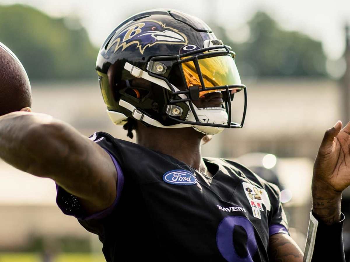 Ravens' Rashod Bateman off PUP, practicing at training camp