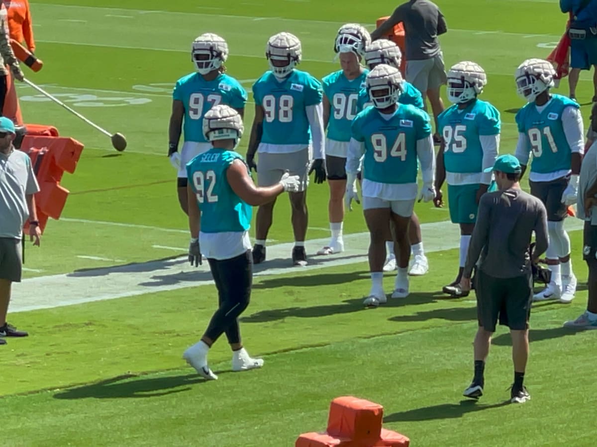 Camp Dolphins: Miami closes out training camp with eye on Jaguars - CBS  Miami