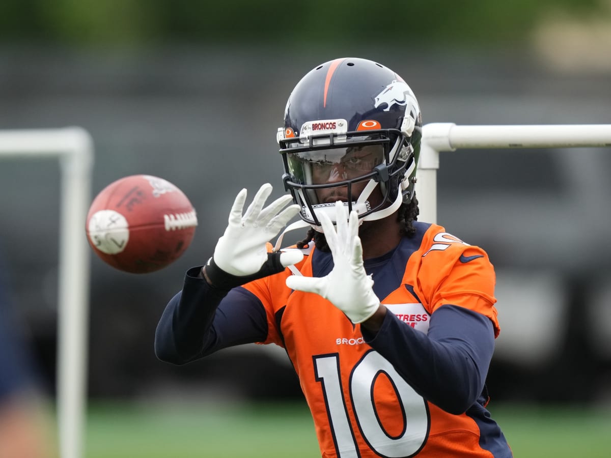 Broncos elevate WR Lil'Jordan Humphrey and WR Phillip Dorsett for