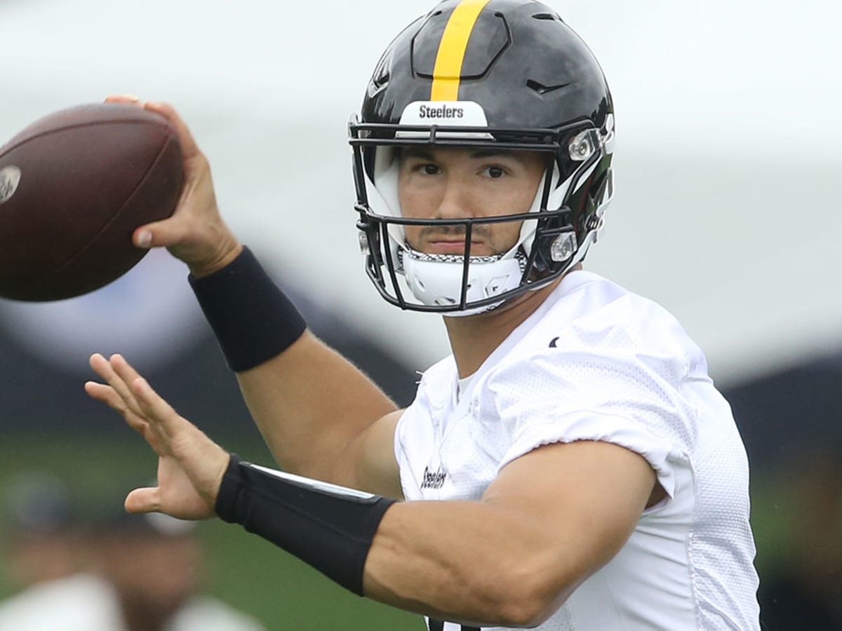 Steelers' Mike Tomlin says starting QB job will come down to this week's  work in practice, preseason finale 