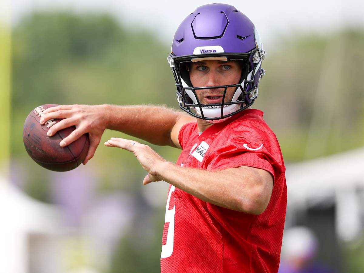 Kevin O'Connell wishes he told Kirk Cousins to clock ball