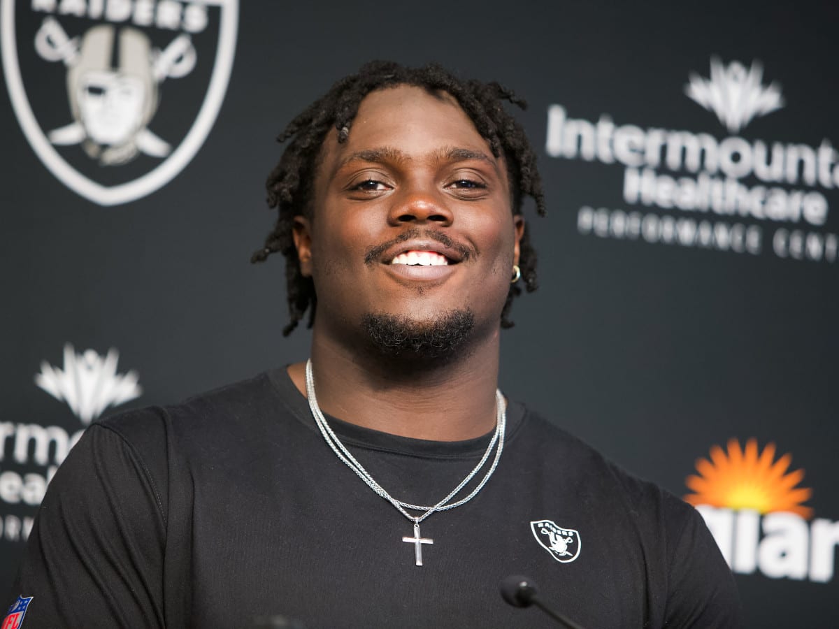 Raiders News: 3 Raiders land on the CBS Sports top 100 - Silver And Black  Pride
