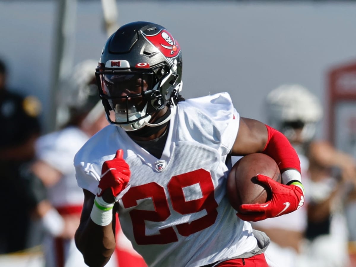 Bucs Analysis: Rachaad White expected to be RB1 for Tampa Bay in camp