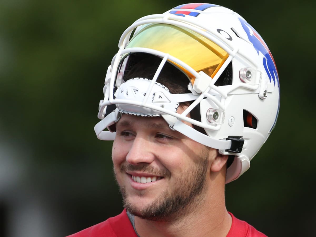 Josh Allen Tricked Bills Fans by Debuting Red Helmet at Practice